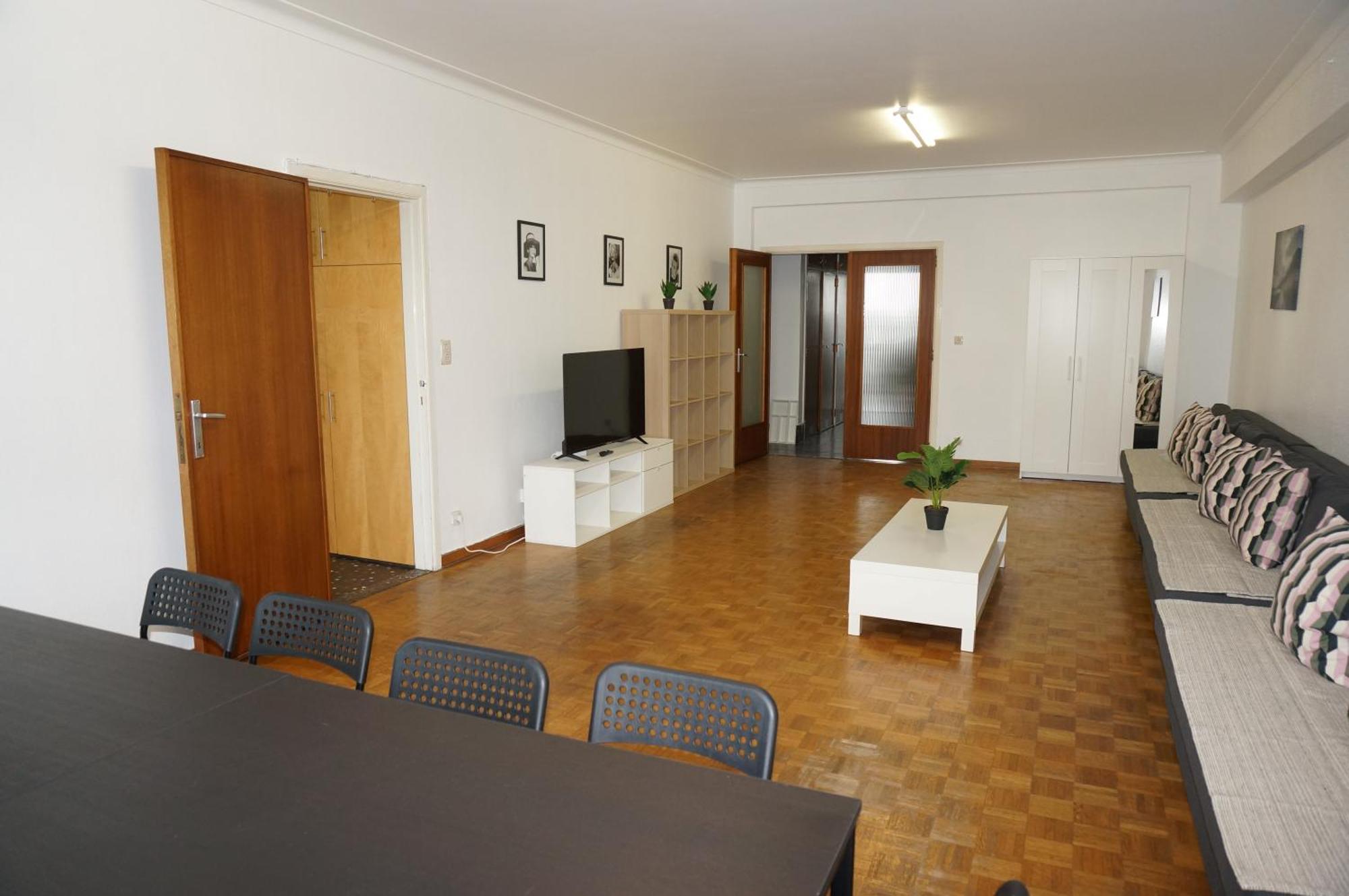 Belga Apartment 3 Bedrooms. Антверпен Экстерьер фото