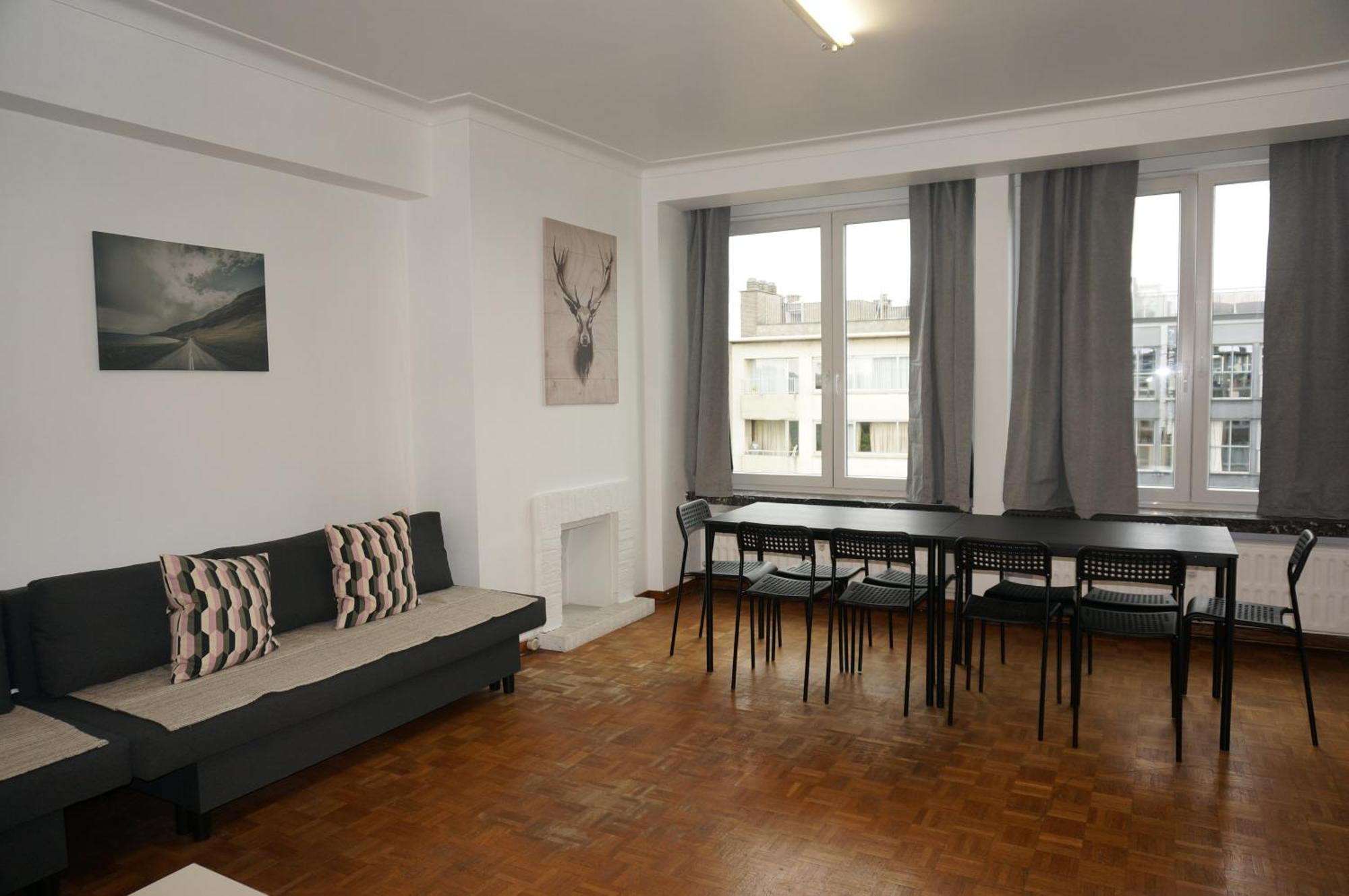 Belga Apartment 3 Bedrooms. Антверпен Экстерьер фото